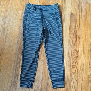 HALARA Navy and White Striped 7/8 joggers